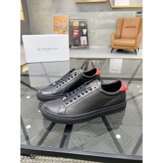 Givenchy Sneakers